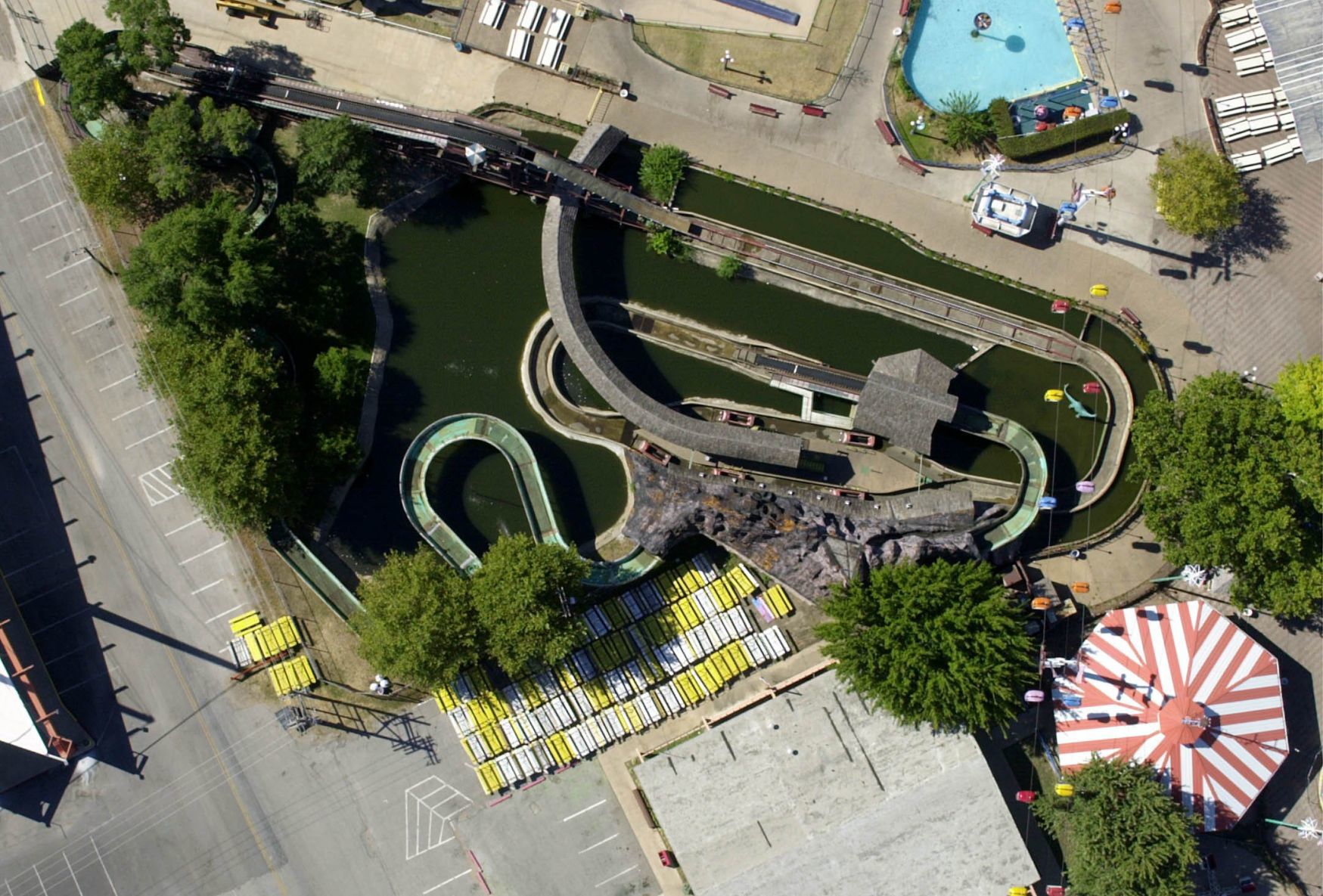 Bell's Amusement Park in 2000